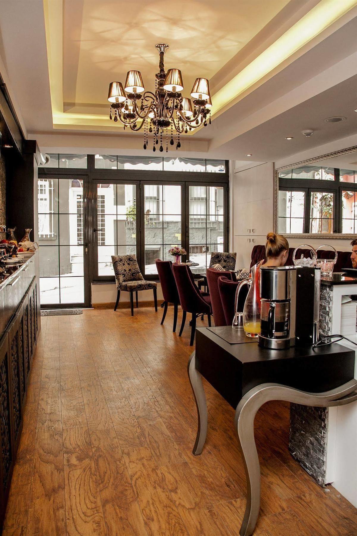 Lucis Pera Hotel Istanbul Bagian luar foto